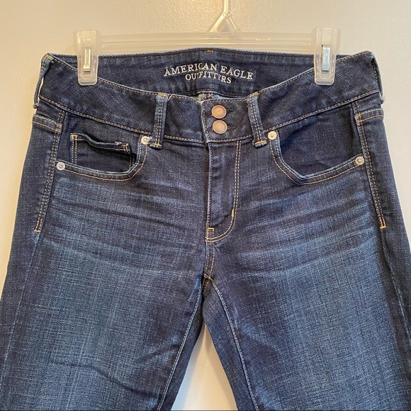 AMERICAN EAGLE Artist Crop Jeans Size 6 - Picture 3 of 12